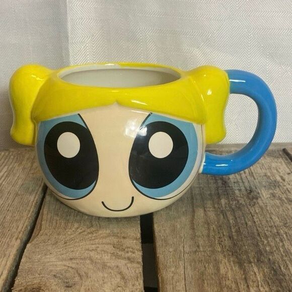 Powerpuff Girls Bubbles 3D Ceramic Mug Cup 20oz Silver Buffalo Cartoon Network - Picture 1 of 6
